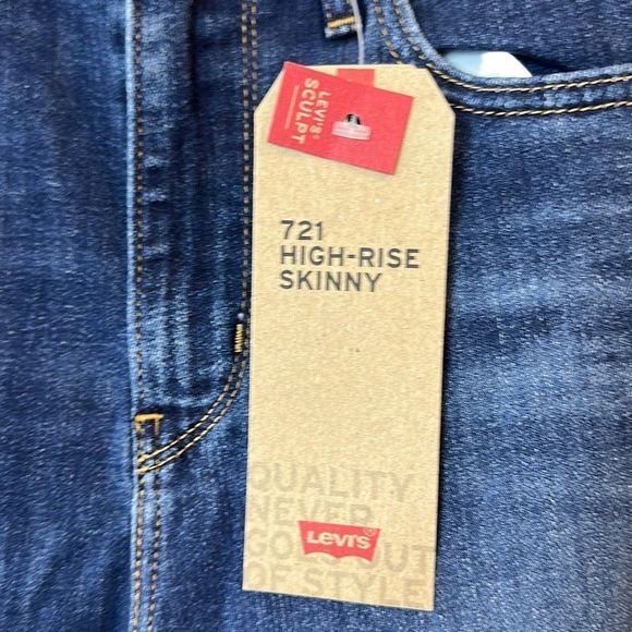 NWT Levis Women's 721 High Rise Skinny Jeans L30 in Blue Size 28x30 - Picture 3 of 8